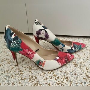 Marc Fisher Red and White Floral Heels